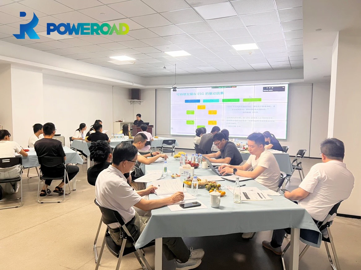 POWEROAD zvyšuje povědomí o ESG pomocí školení ISO 26000